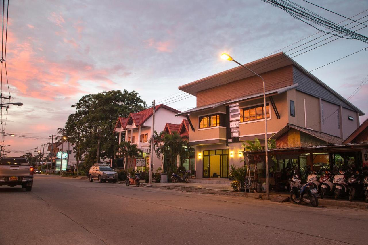 2 Rocks Boutique Hostel