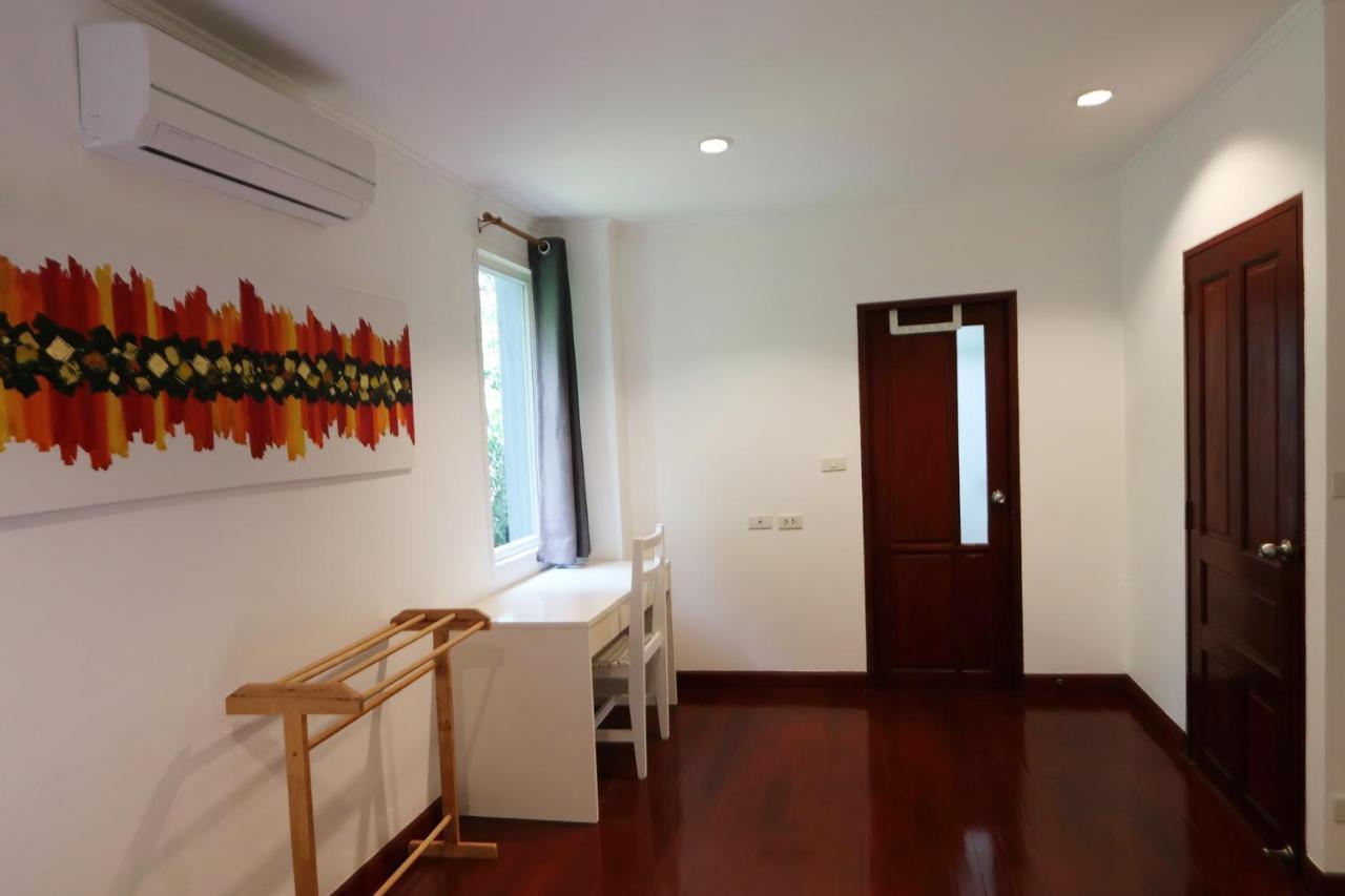 White Flower Lanta Aparthotel 3*