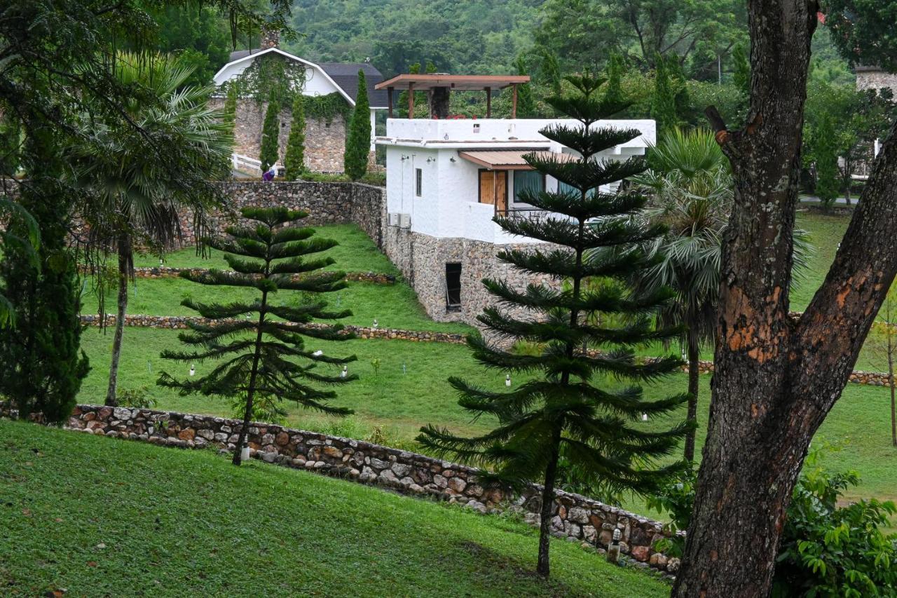 Swiss Valley Hip Resort