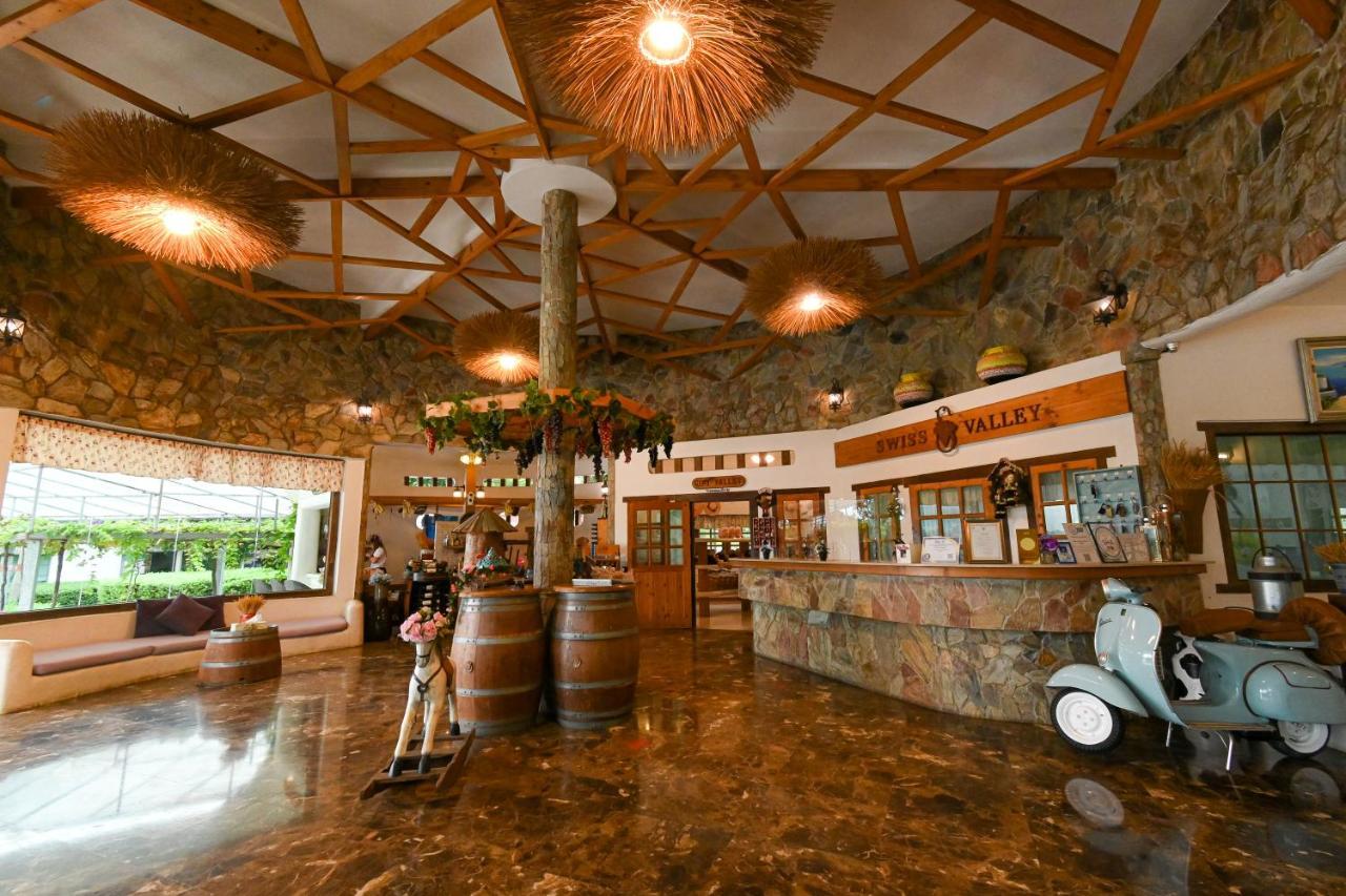 Resort Swiss Valley Hip 4*