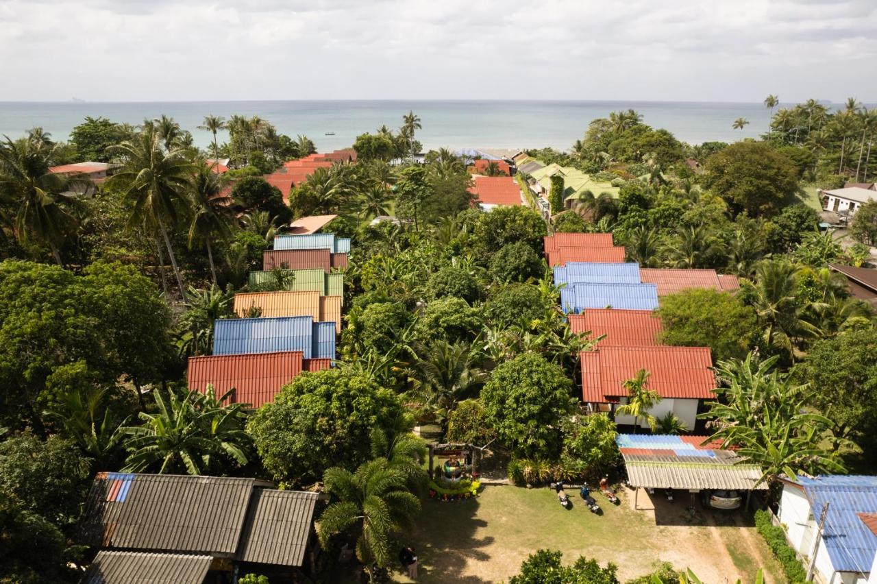 Resort Lanta Andaleaf 3*