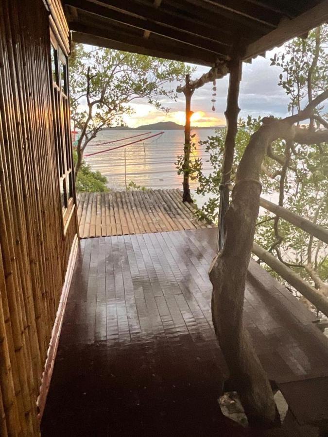 Homestay Deep House Sea View
