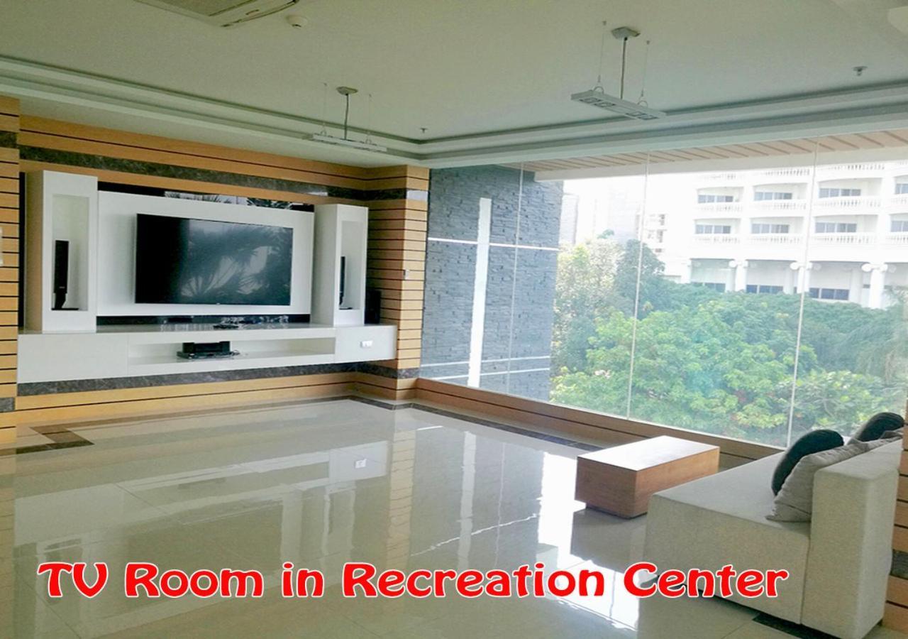 Wong Amat Tower - 65 Sqm 1 Bedroom Apartment *