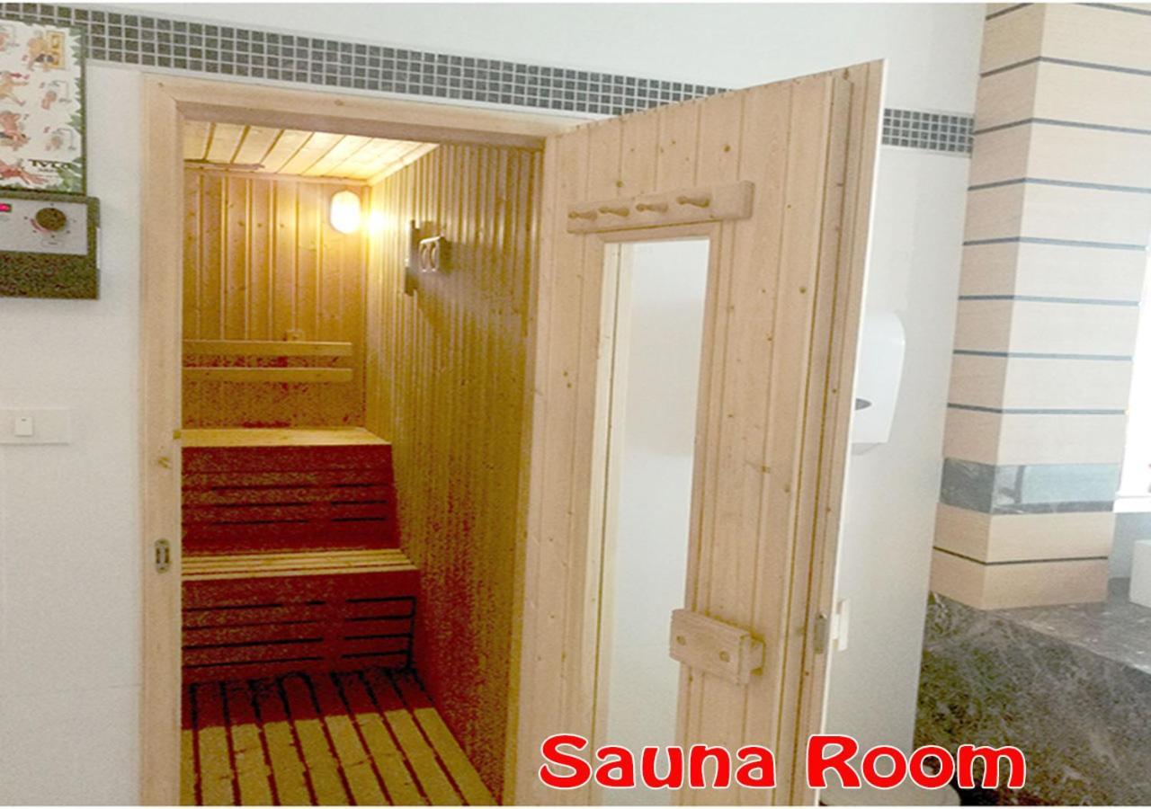 Apartment Wong Amat Tower - 65 Sqm 1 Bedroom *