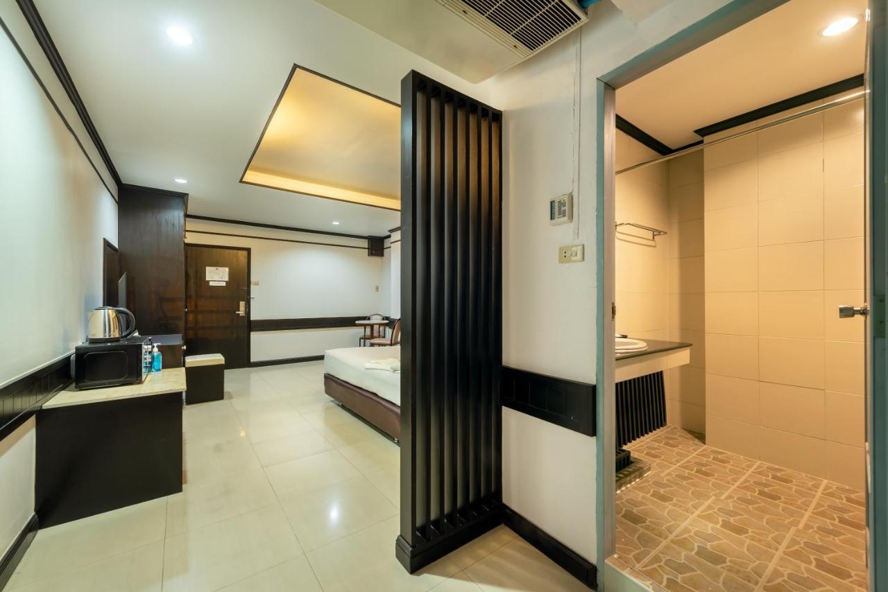 The Legacy Hotel