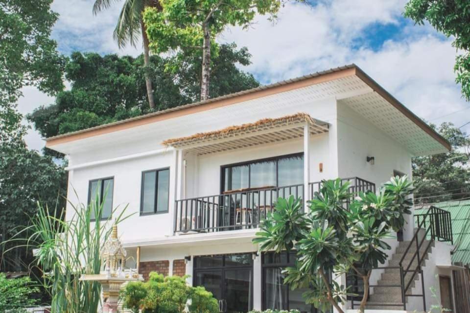 Field-d House Guest house Koh Tao