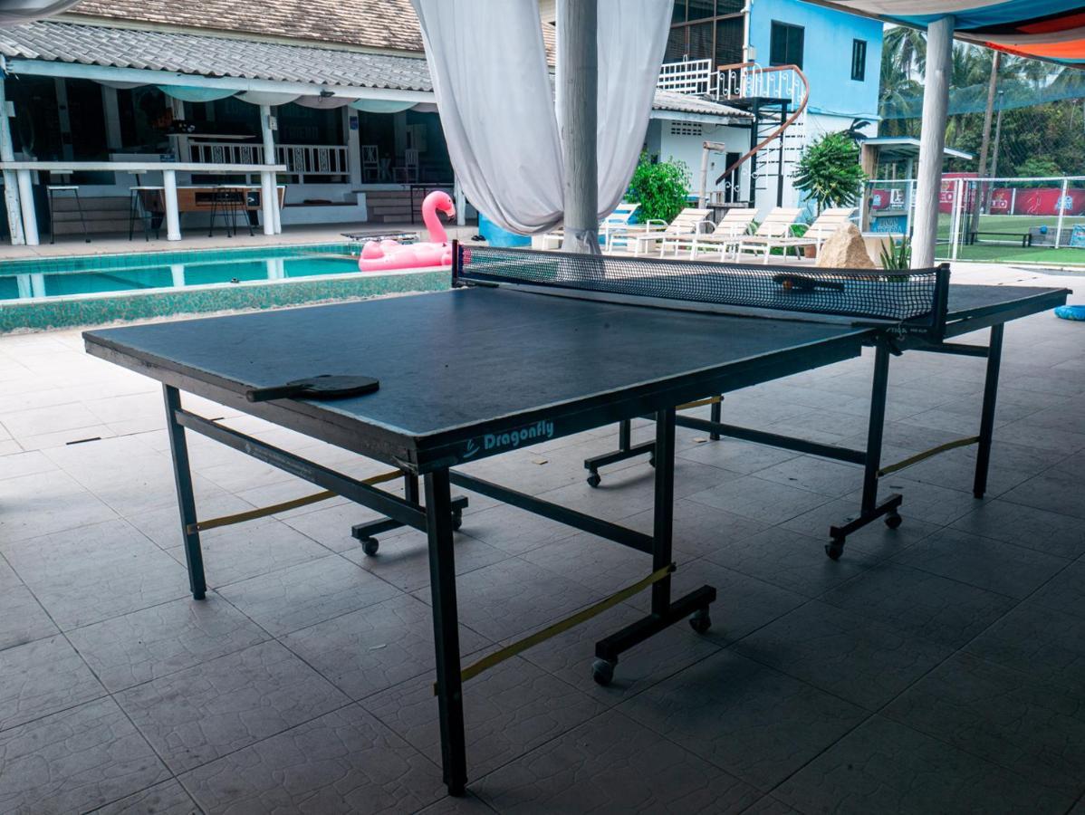 Leo Hostel Baan Tai