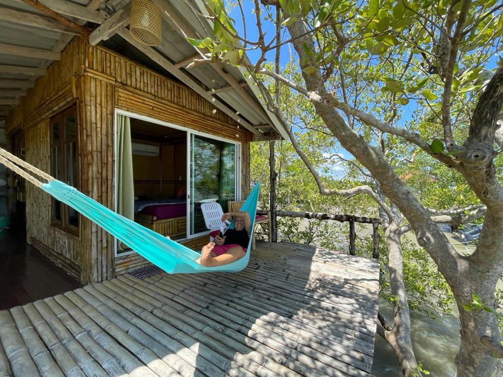 Deep House Sea View Homestay *