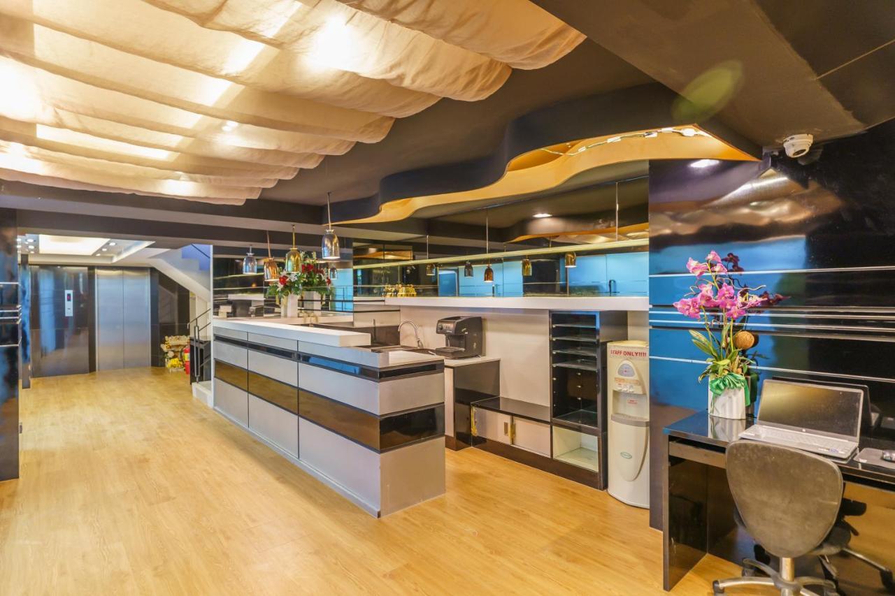 De Lux Bangkok 4* Ban Khlong Lat Bua Khao