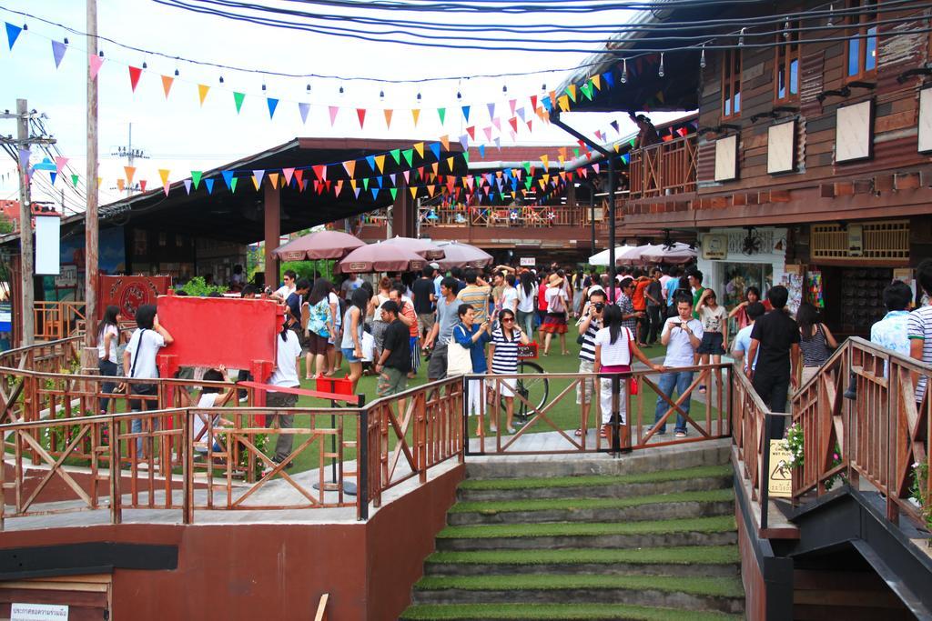 Loft Hotel