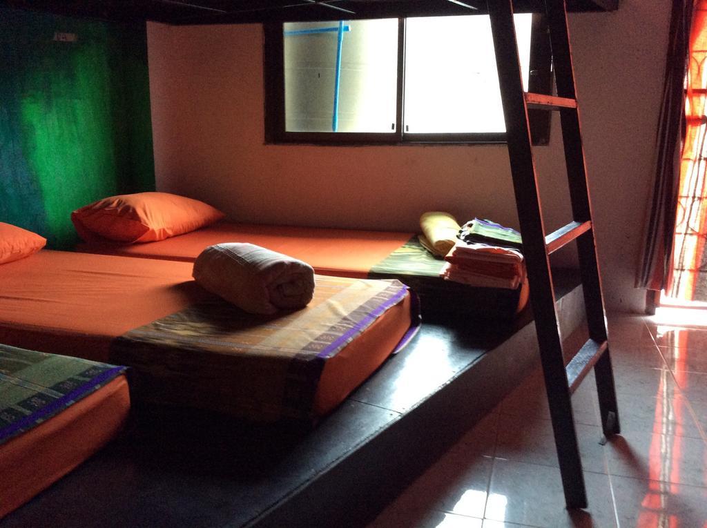 Hostel Maddy's