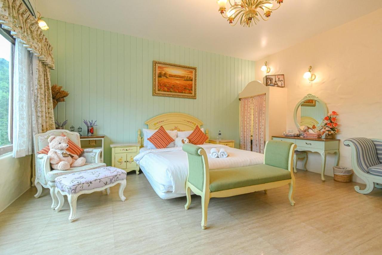 Swiss Valley Hip Resort Suan Phueng