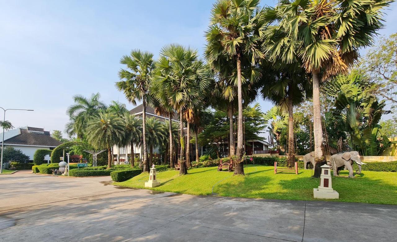 Phu Pha Phung Resort Suan Phueng