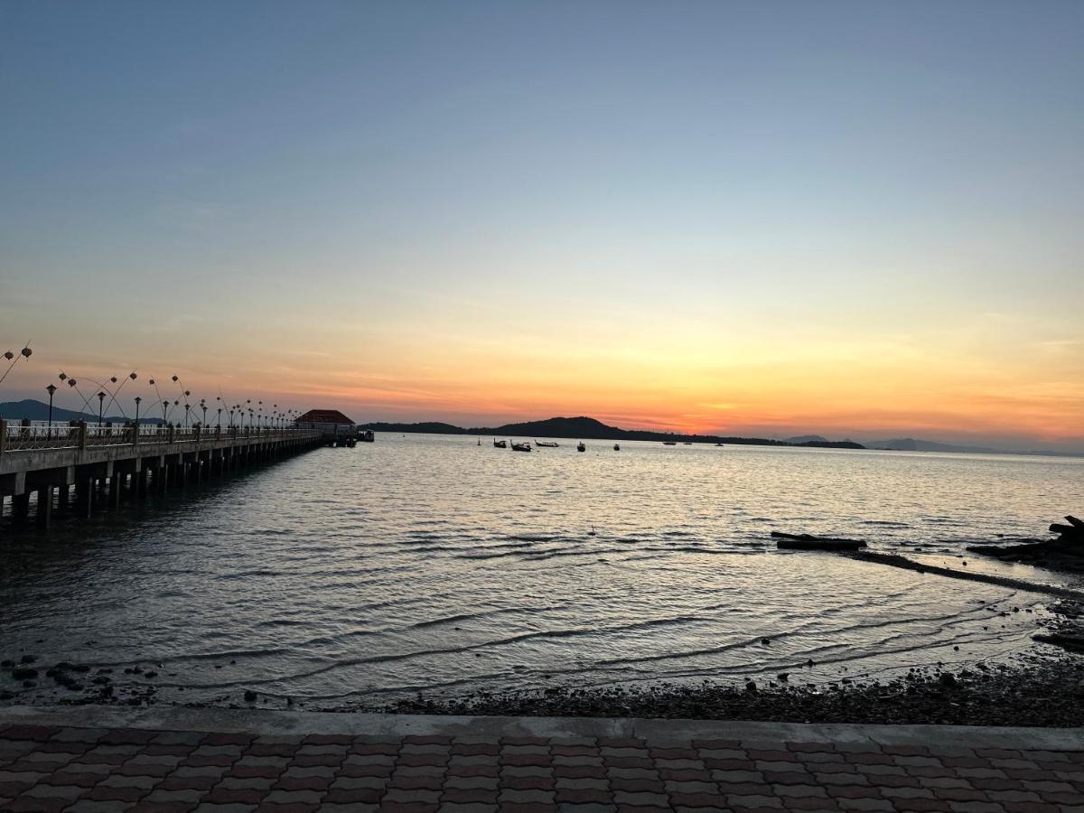 Deep House Sea View