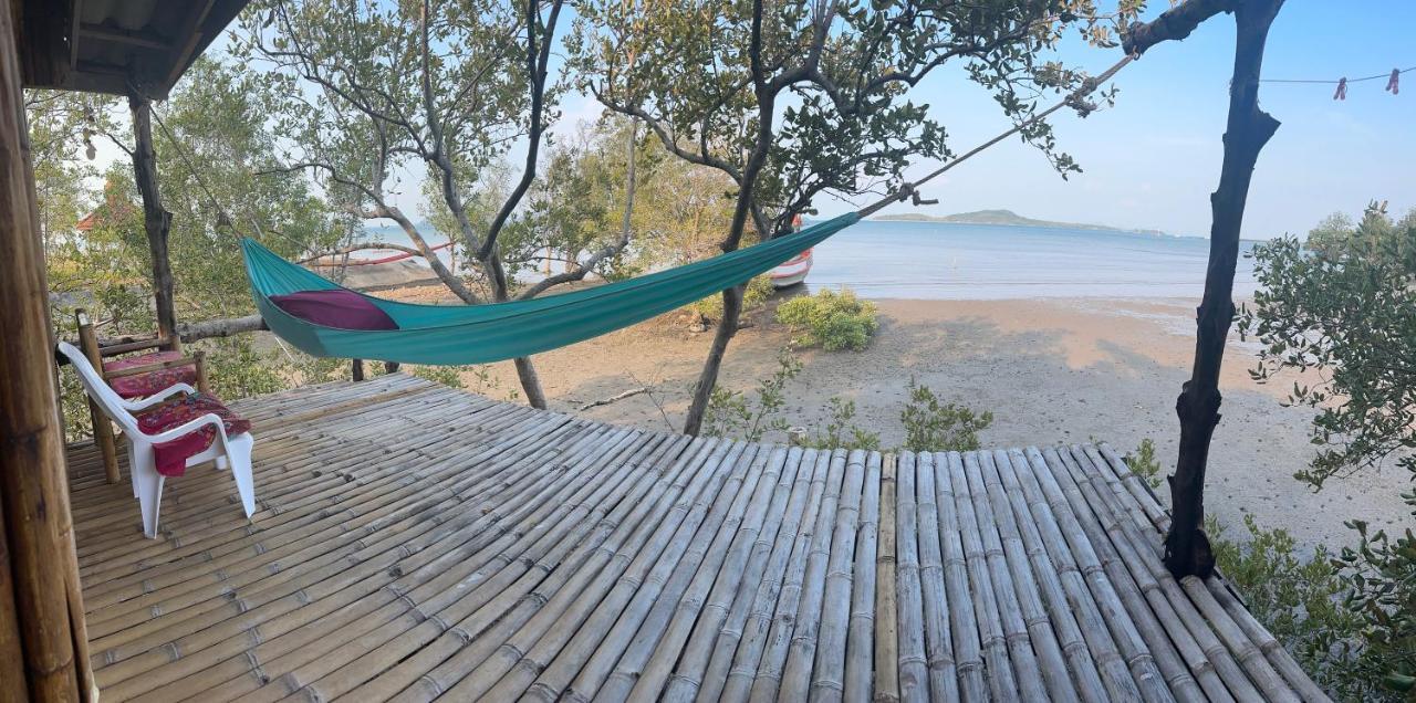 Deep House Sea View Homestay *