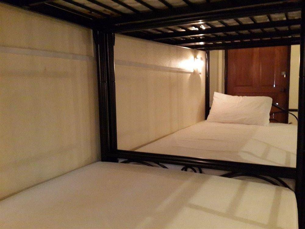 Guest house Seventeen 2*