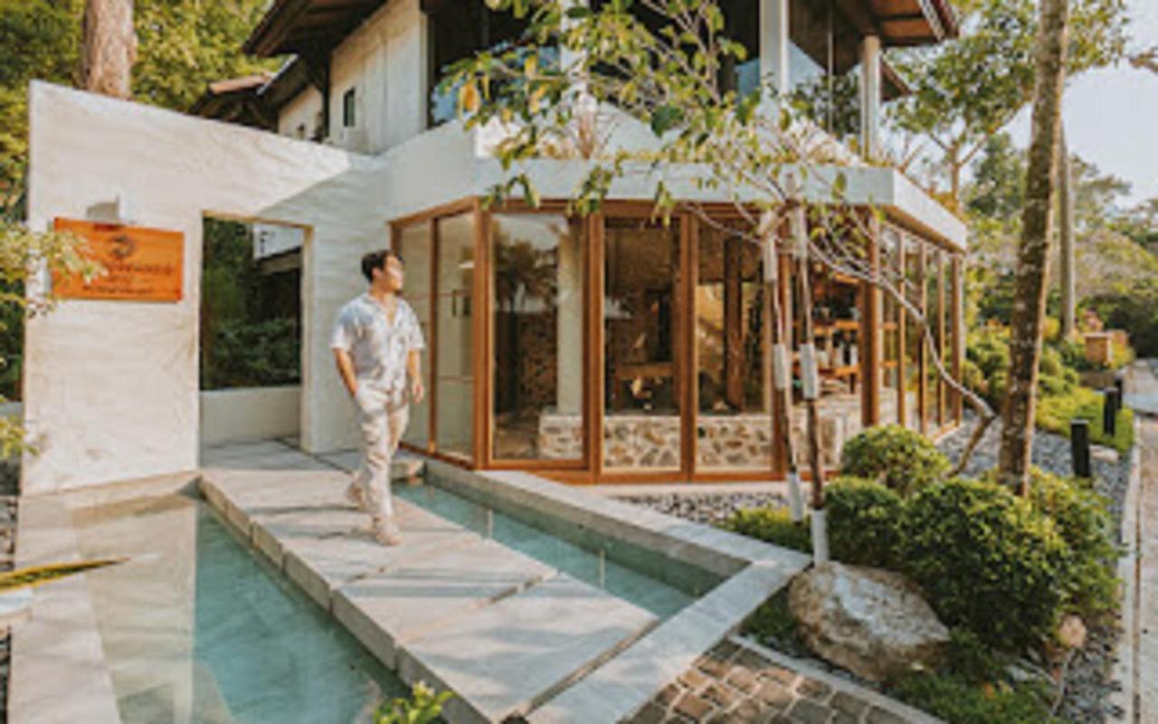 Resort Sea Sun And - Sha Na Chom Thian