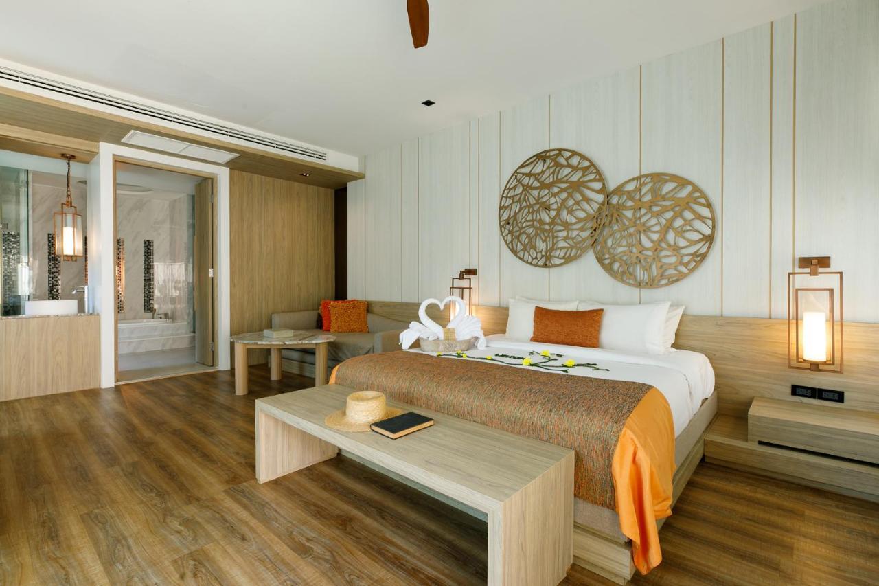 De Malee Pool - Sha Extra Resort
