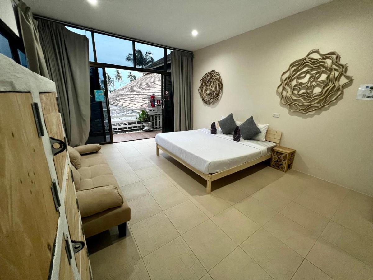 Leo Hostel