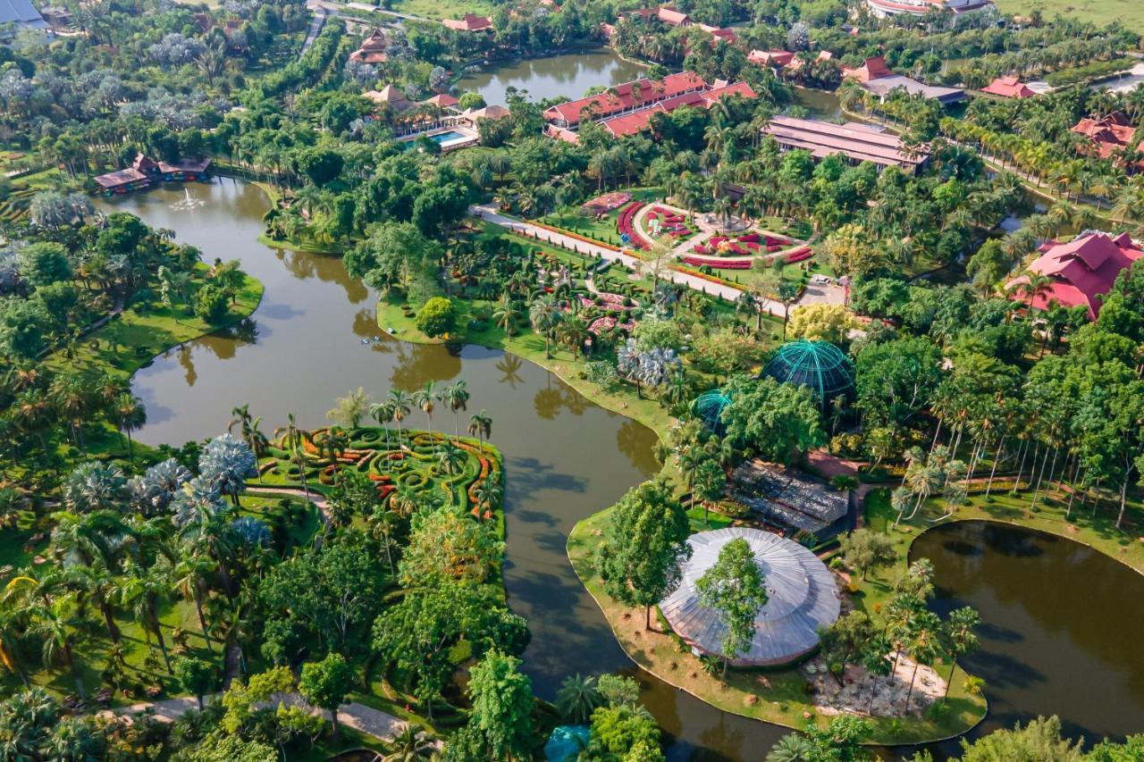 Resort Horizon Village &