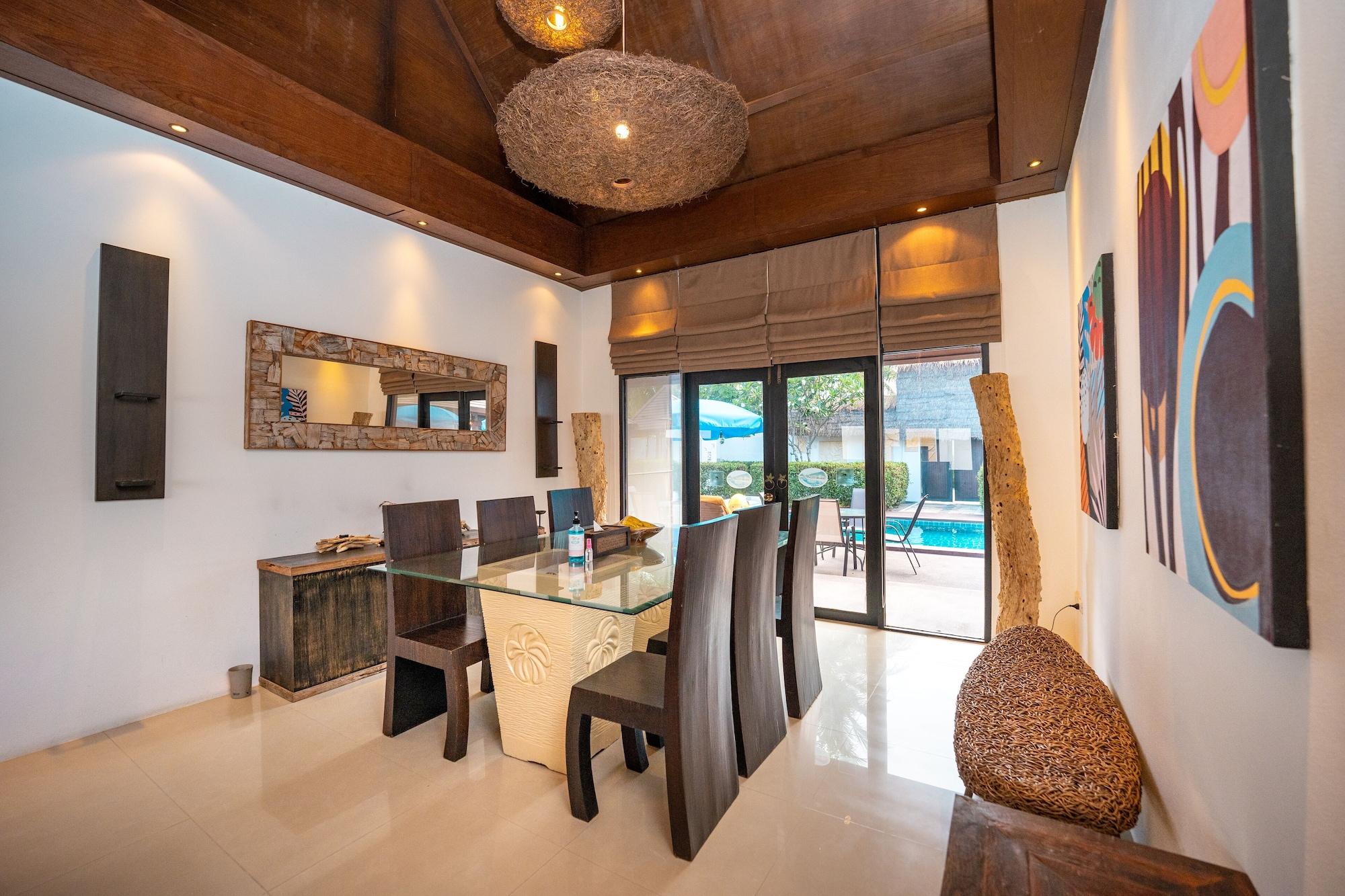 Resort Dhevan Dara & - Pool 5*