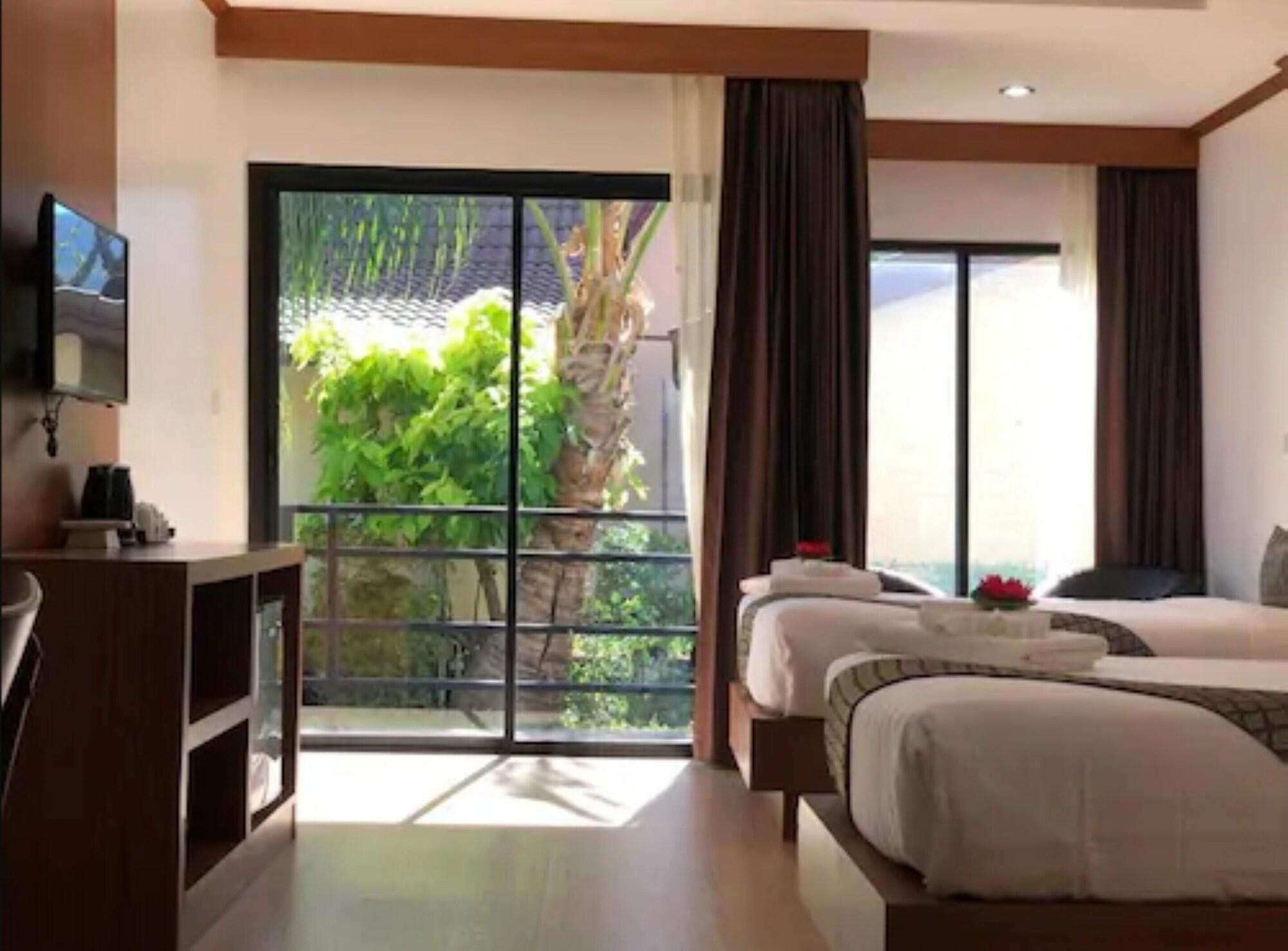 Resort Phi Phi Villa Resort 3*