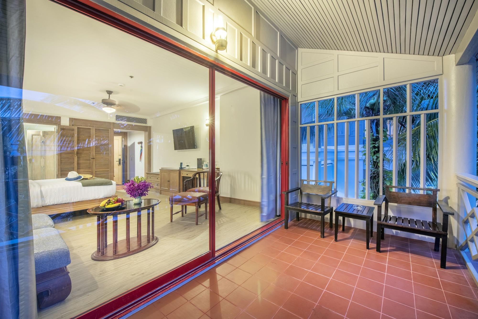 Chada Thai Village Resort 4*