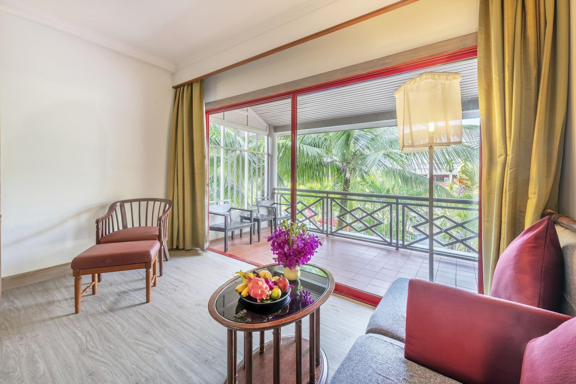 Chada Thai Village Resort 4*