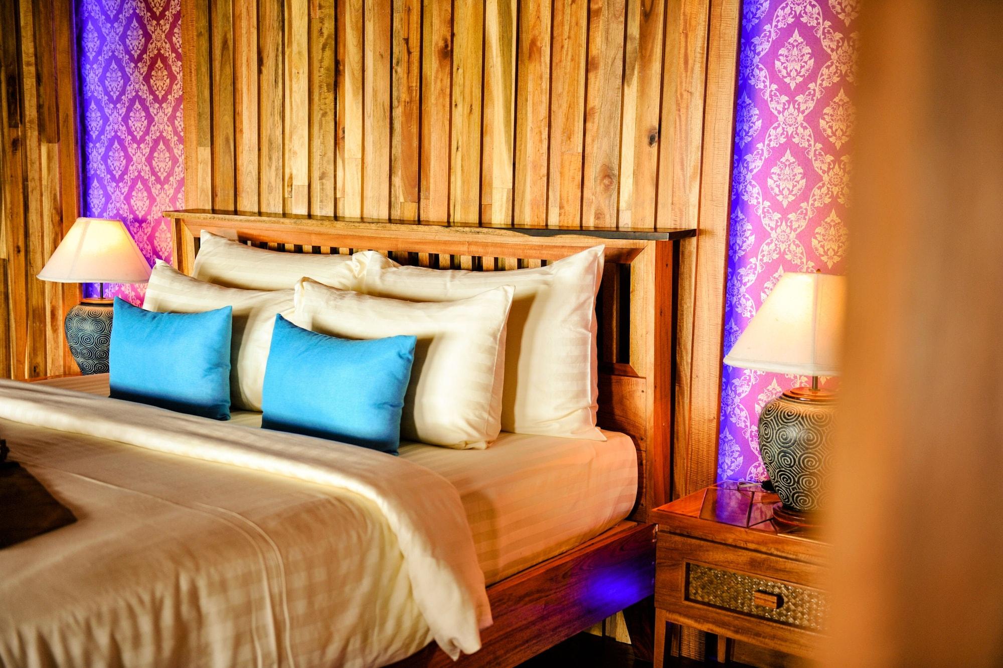 Phu Resort