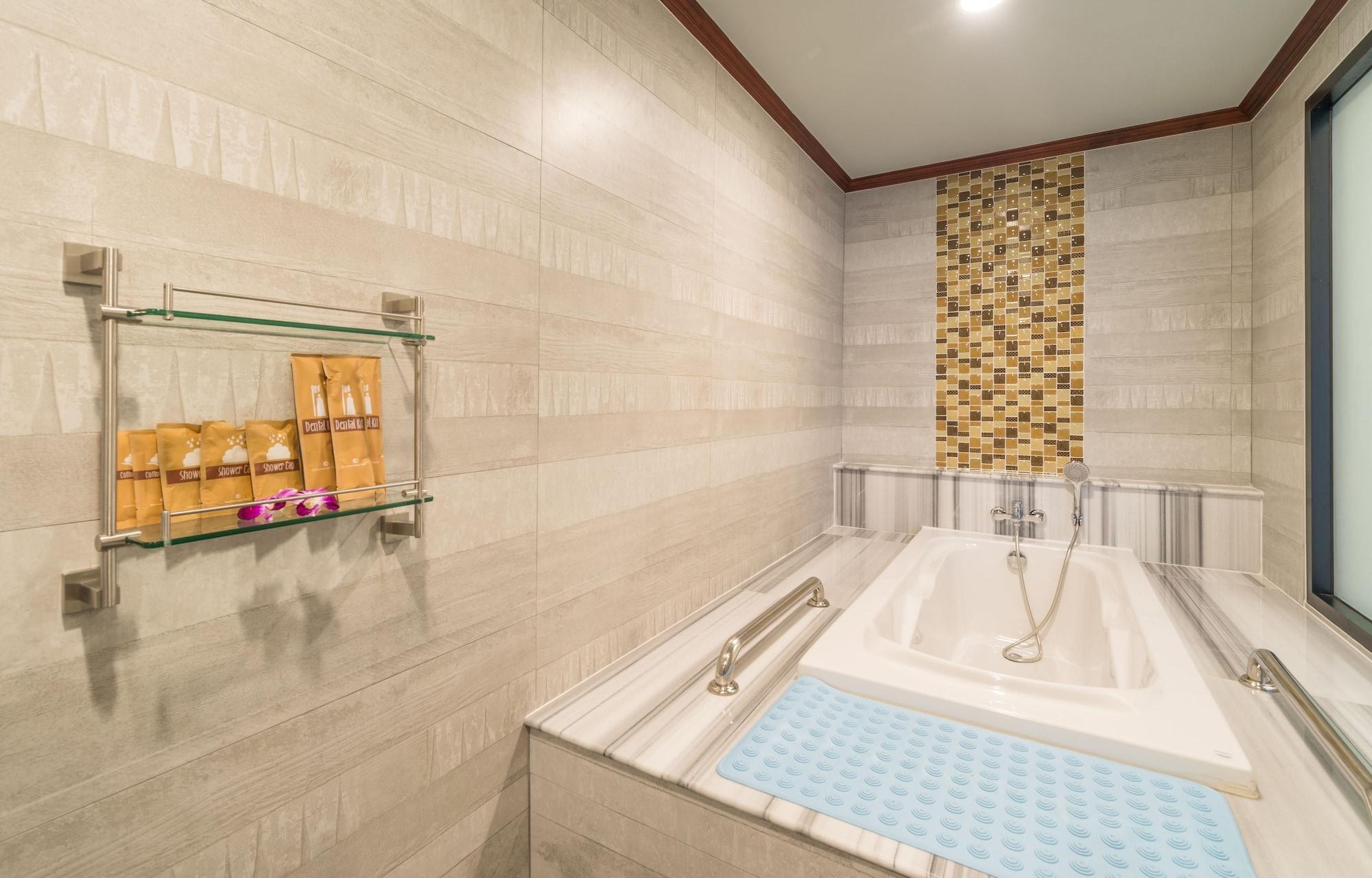Hotel Andaman Breeze 4*