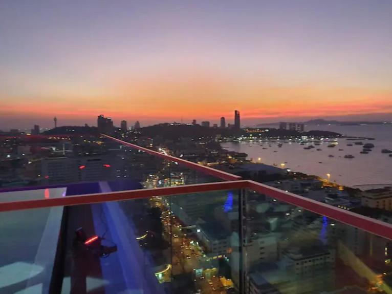 Edge Seaview With Infinity Pool Apartment