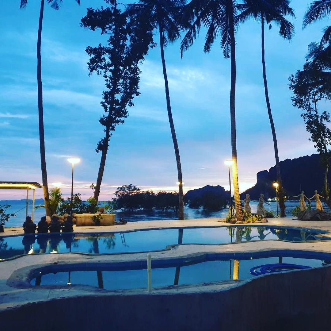 Cha-cha Krabi Beachfront 4* Ao Nam Mao