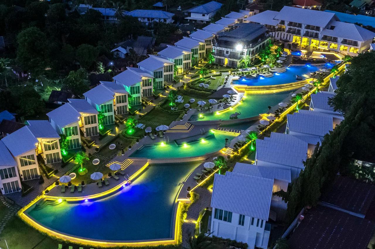 Vannee Golden Sands Beachfront 4* Haad Rin