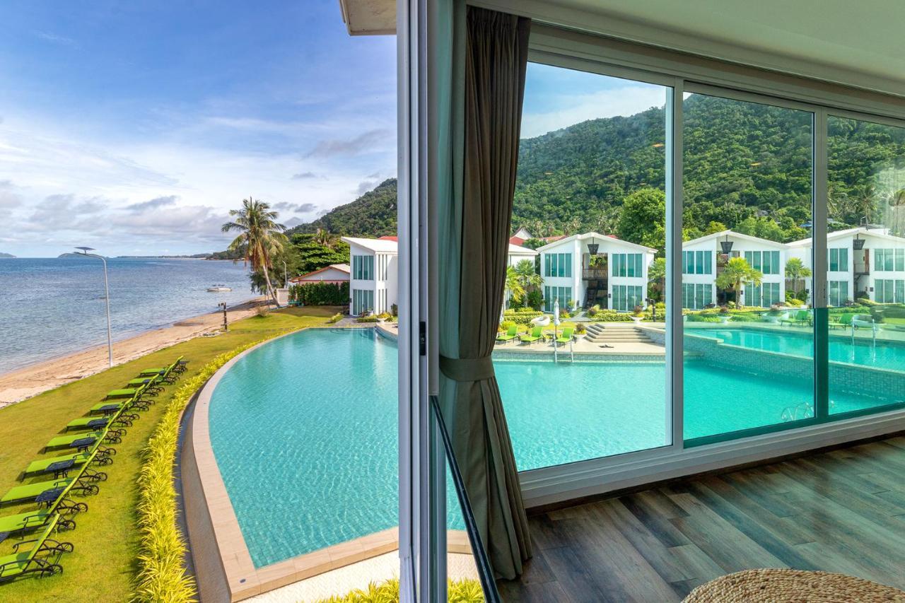 Vannee Golden Sands Beachfront Hotel 4*