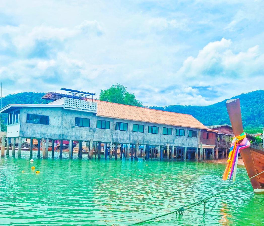Poohry Seaview Homestay Koh Lanta