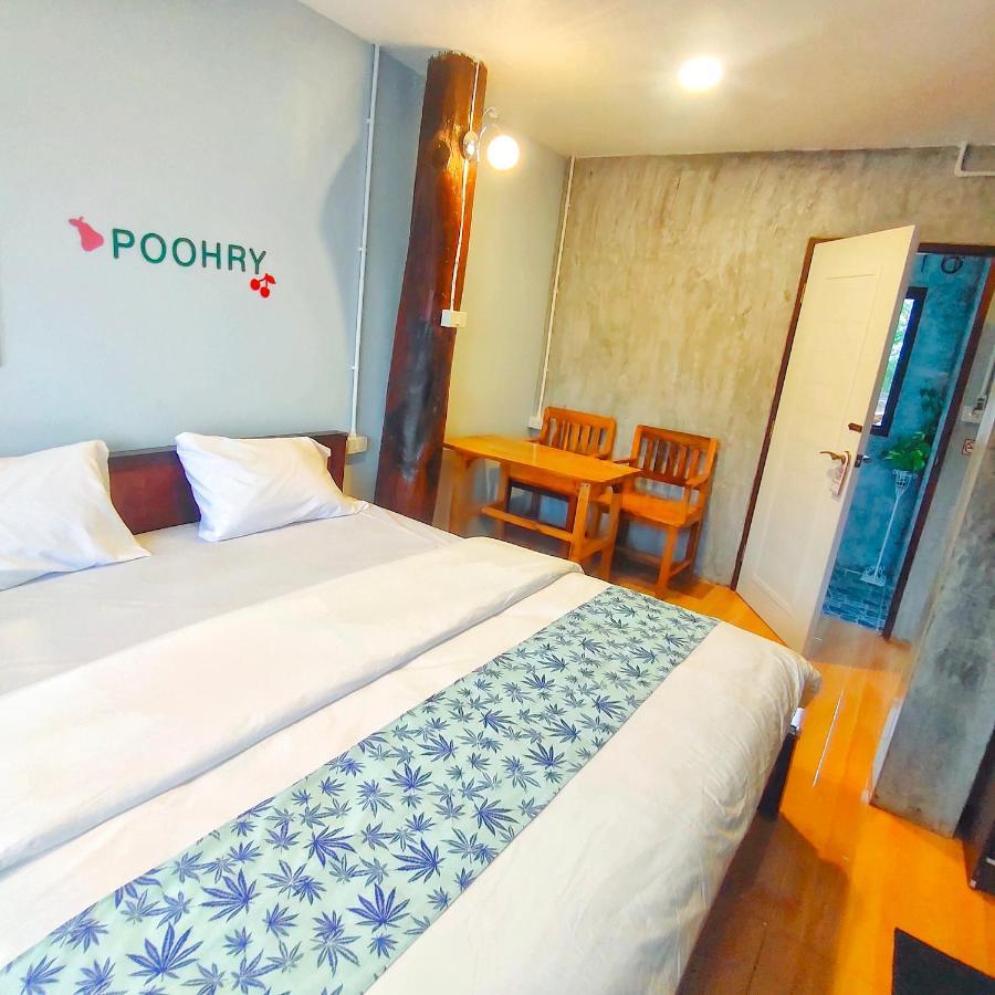 Poohry Seaview Koh Lanta