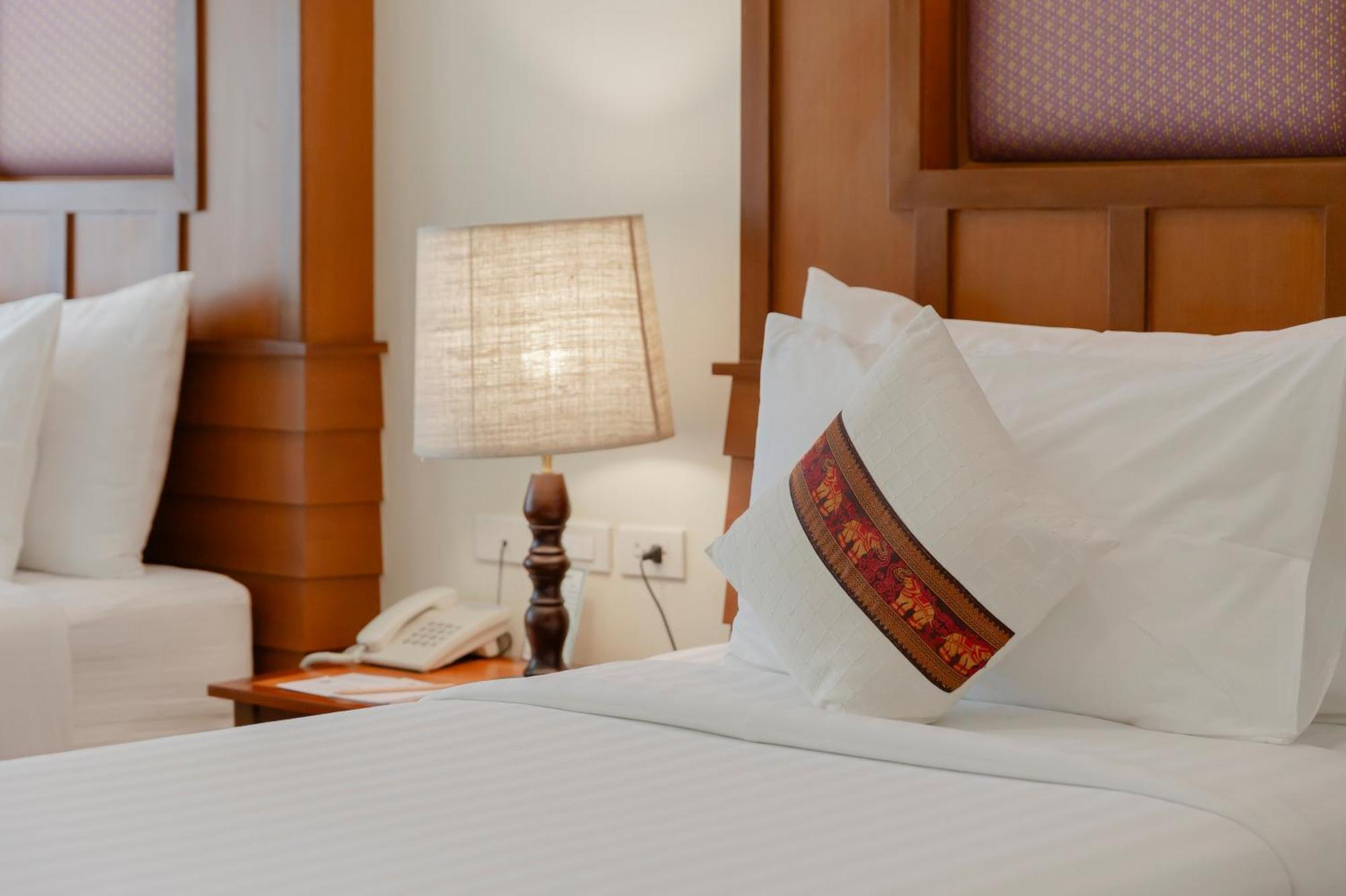 Horizon Village & Resort Doi Saket