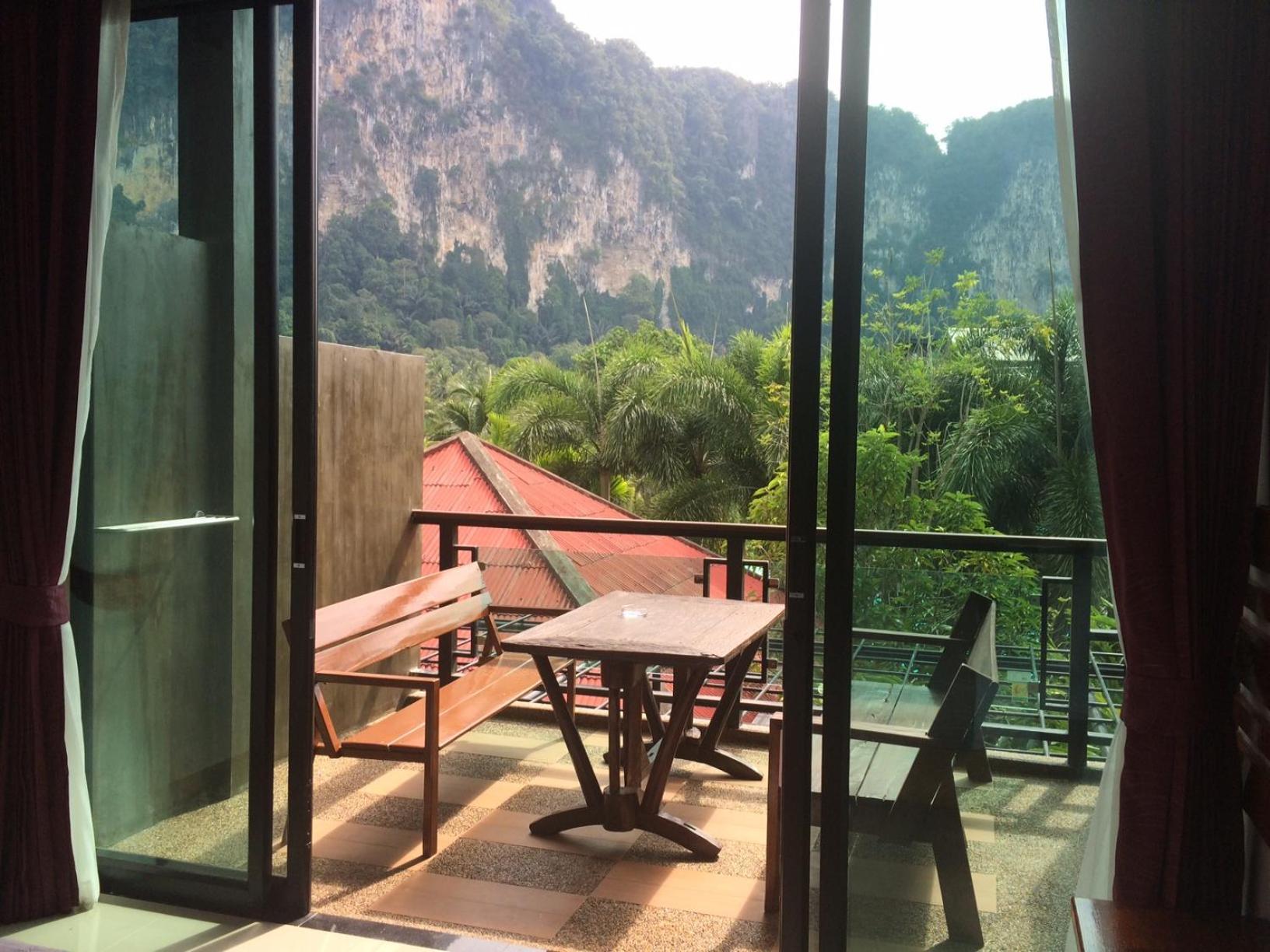 View Village 3*
