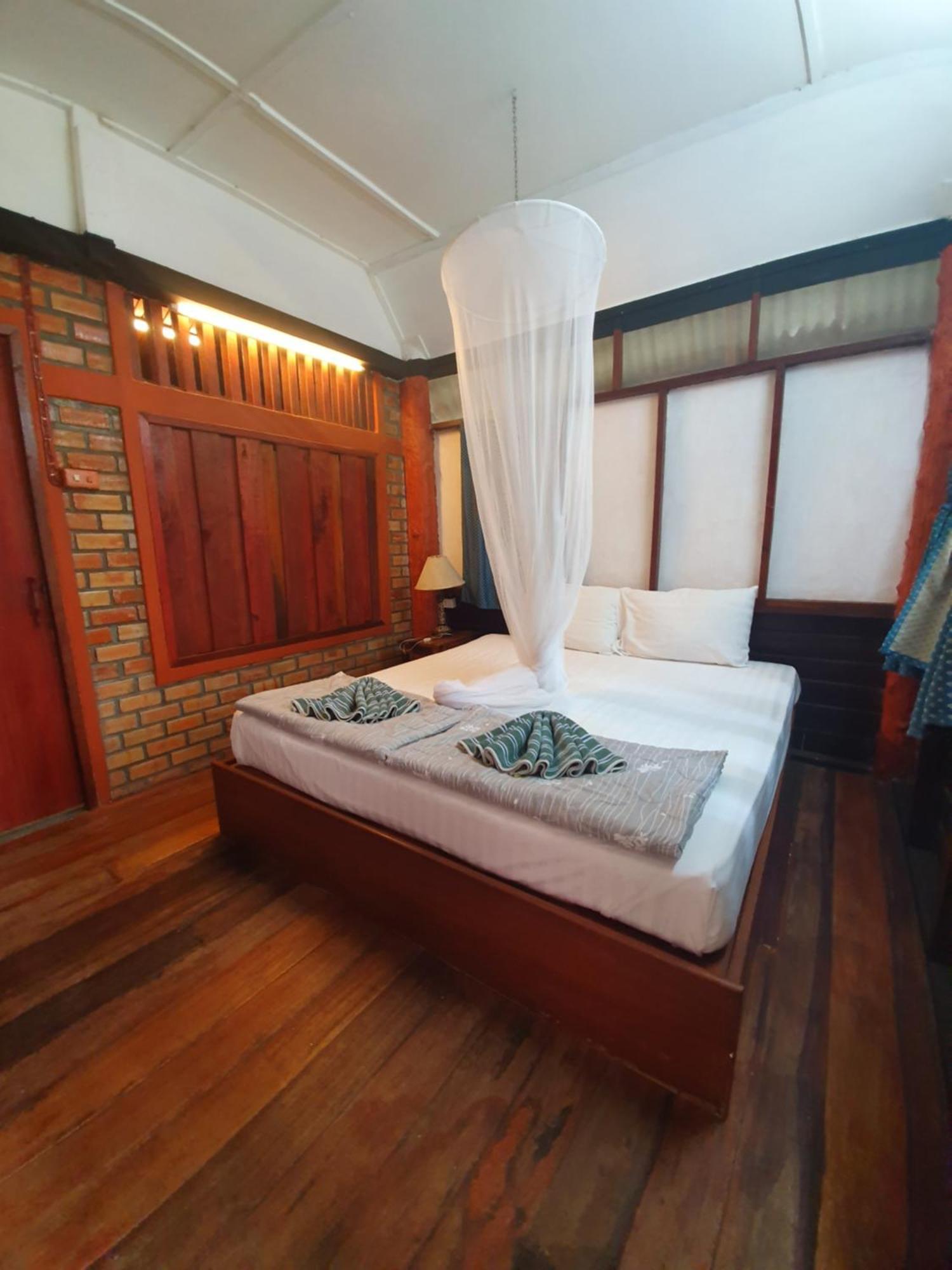 View Village Hotel Ao Nang