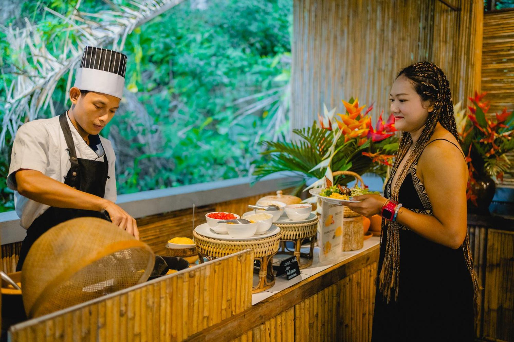Phutawan Resort 3*