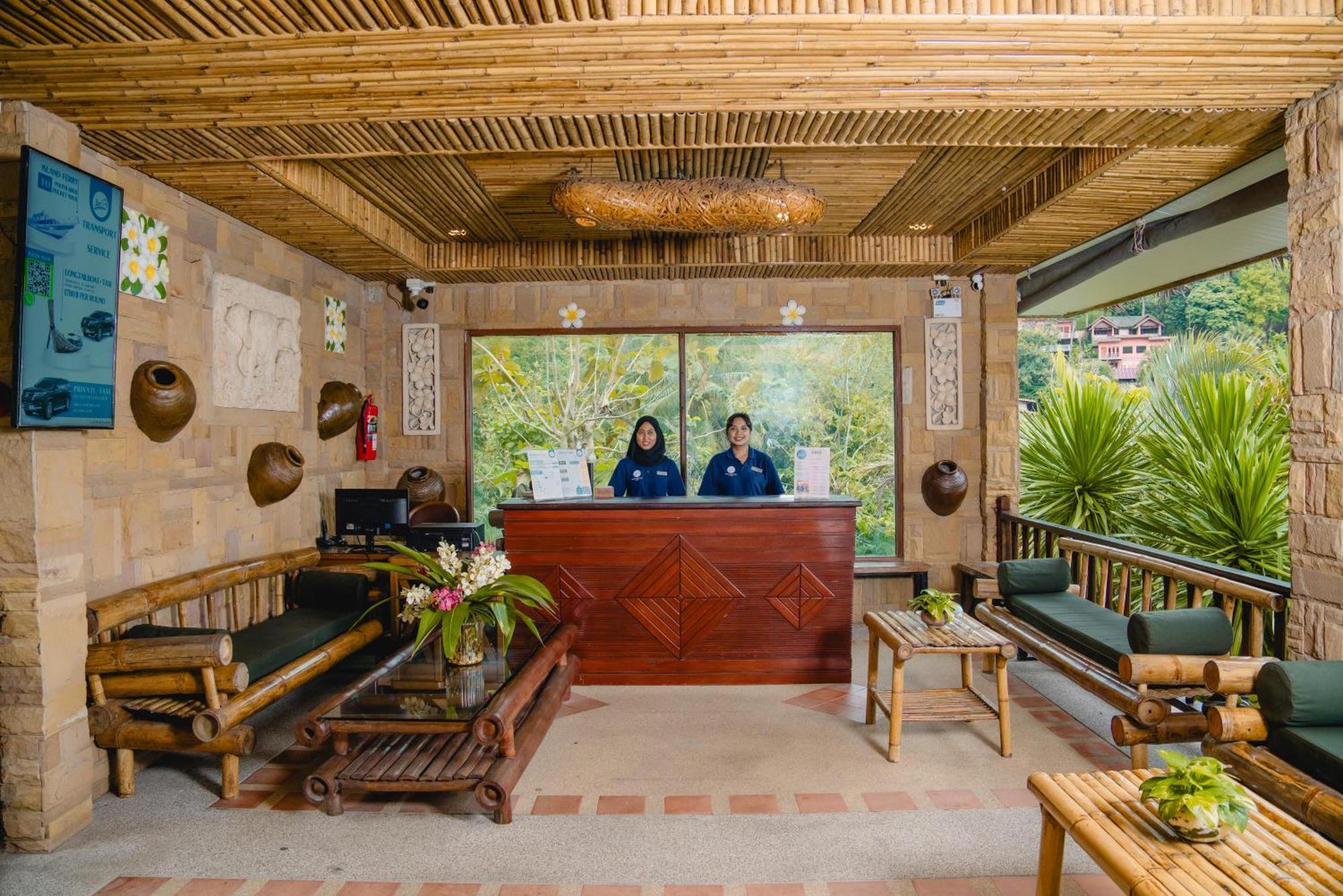 Phutawan Resort 3*