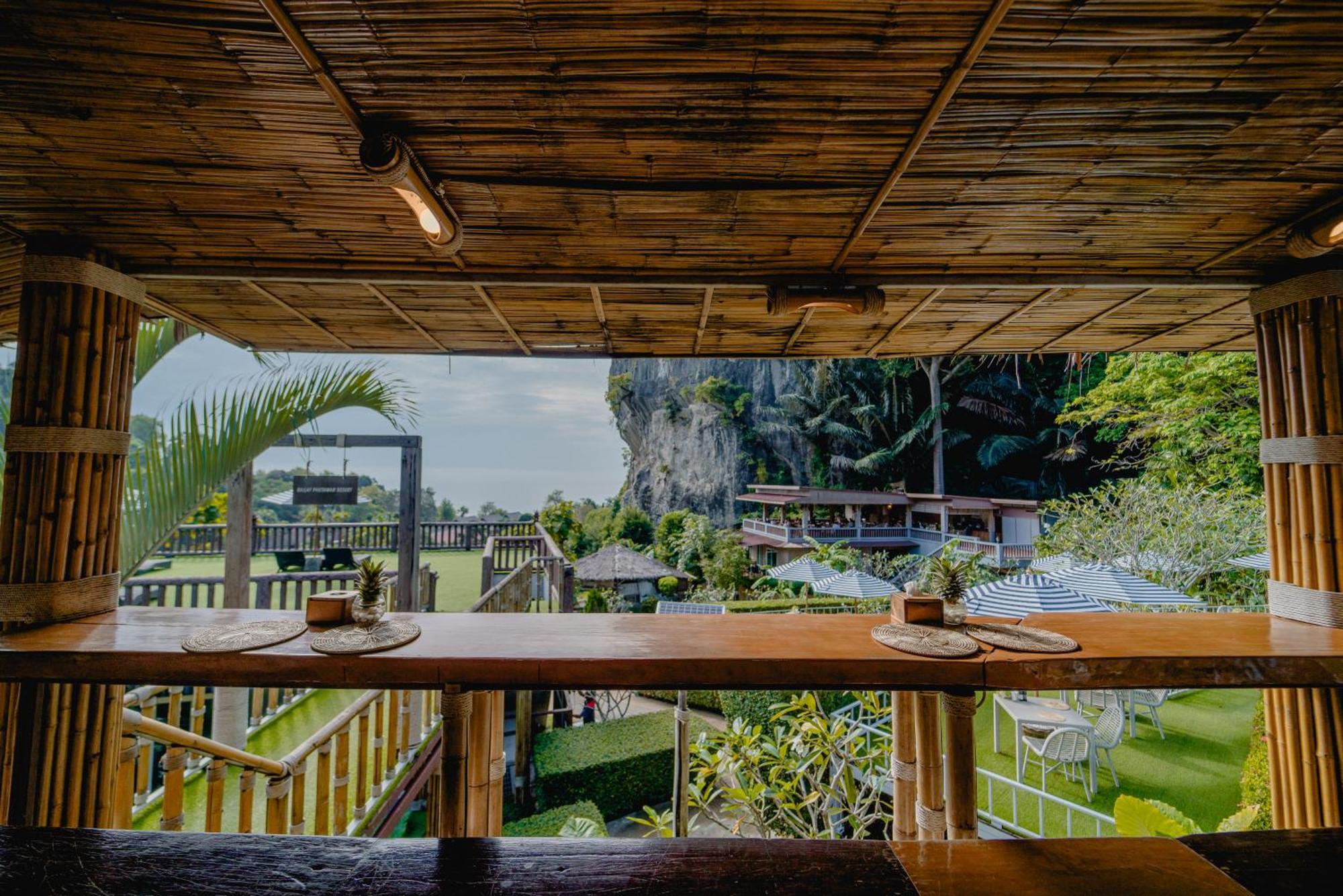 Phutawan Resort