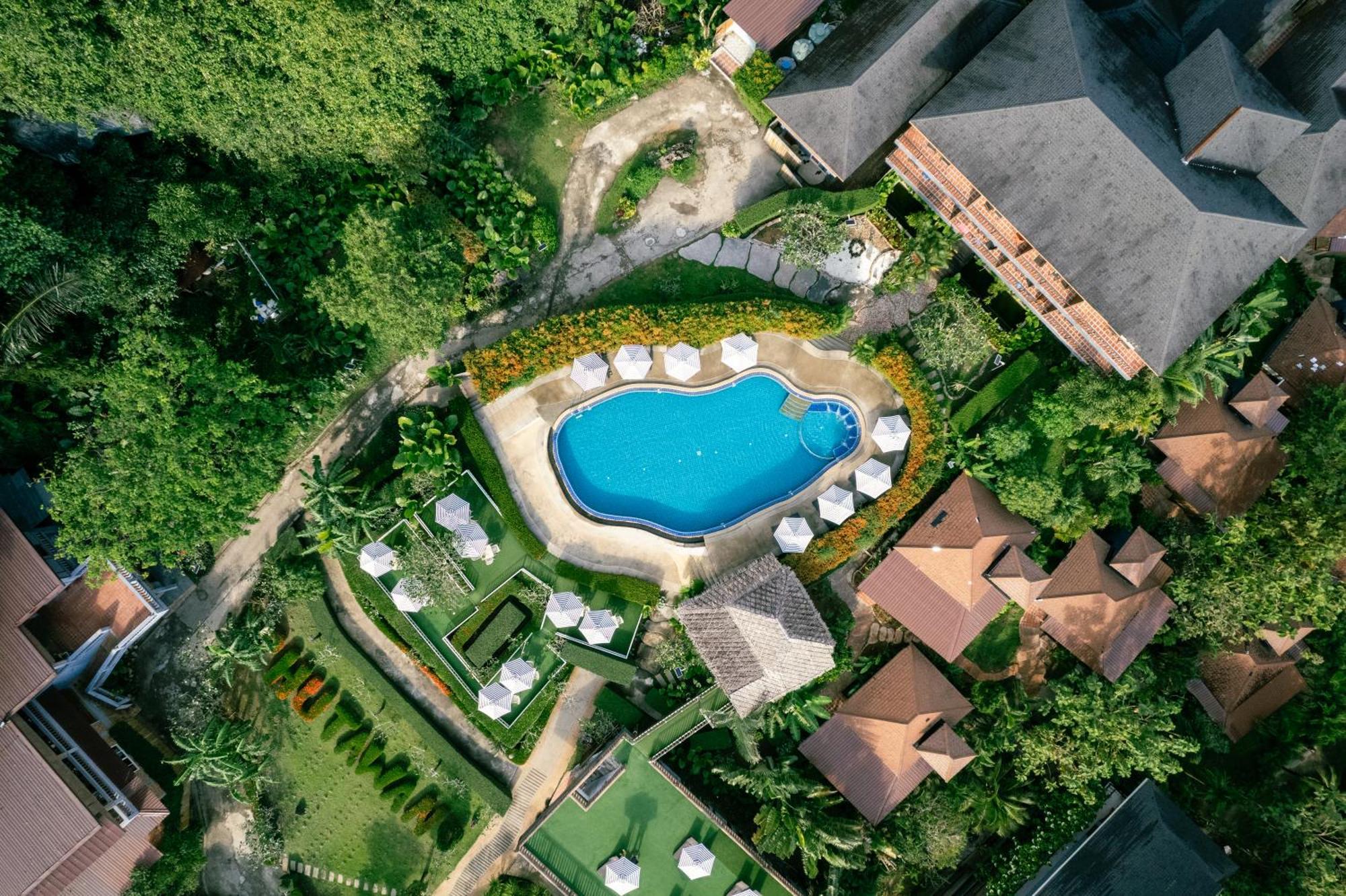Resort Phutawan 3*