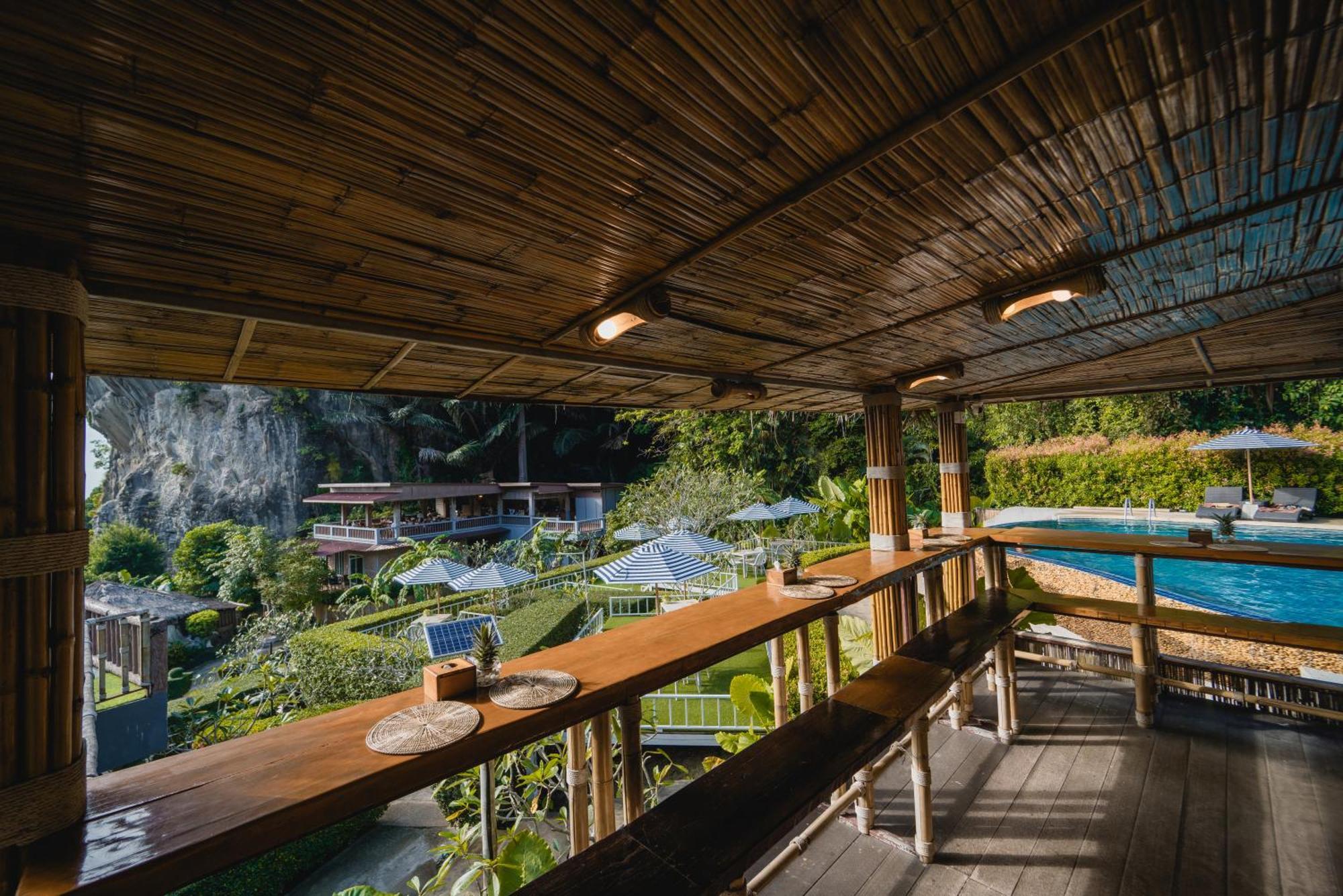 Resort Phutawan 3*