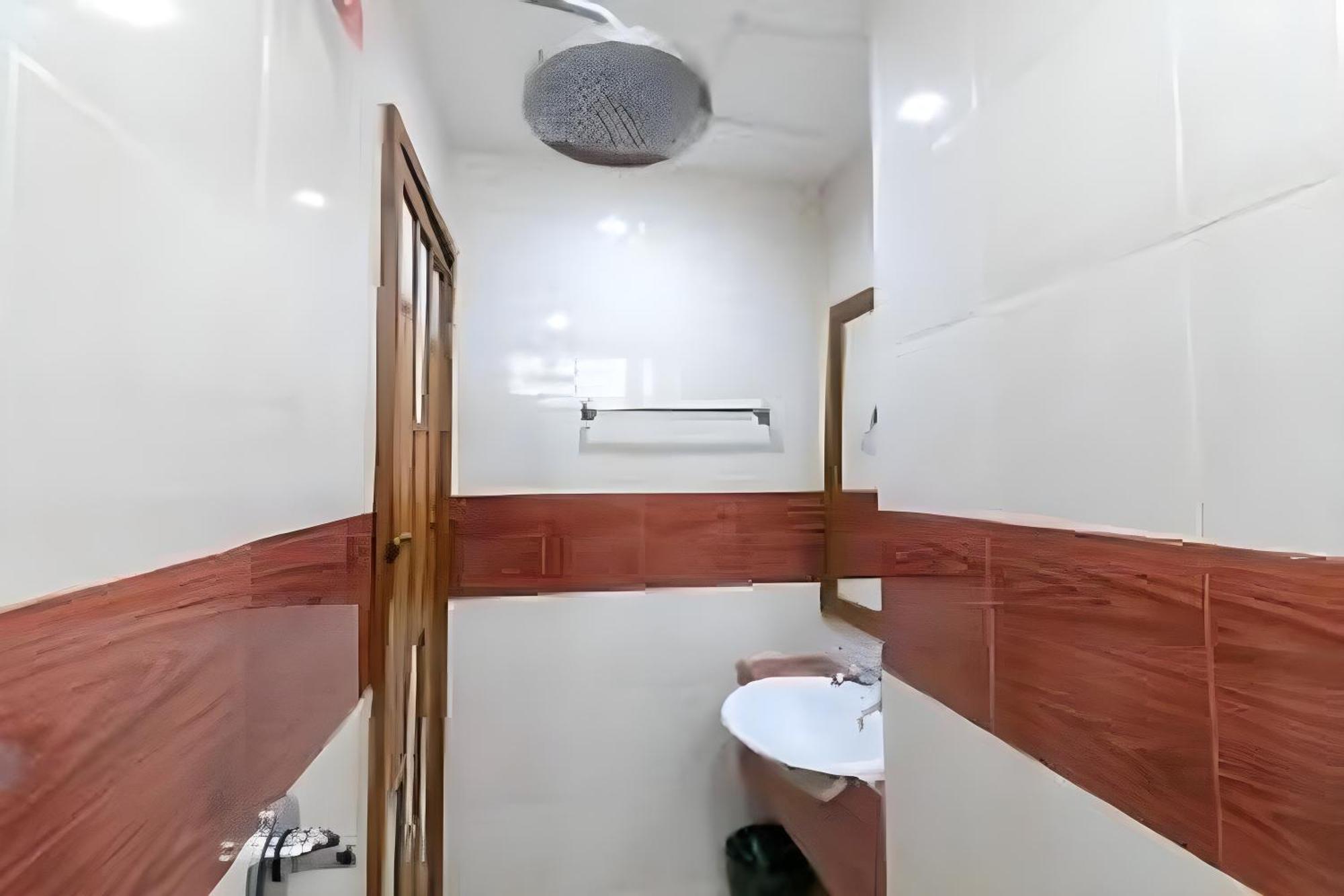 Guest house Lotus 2*