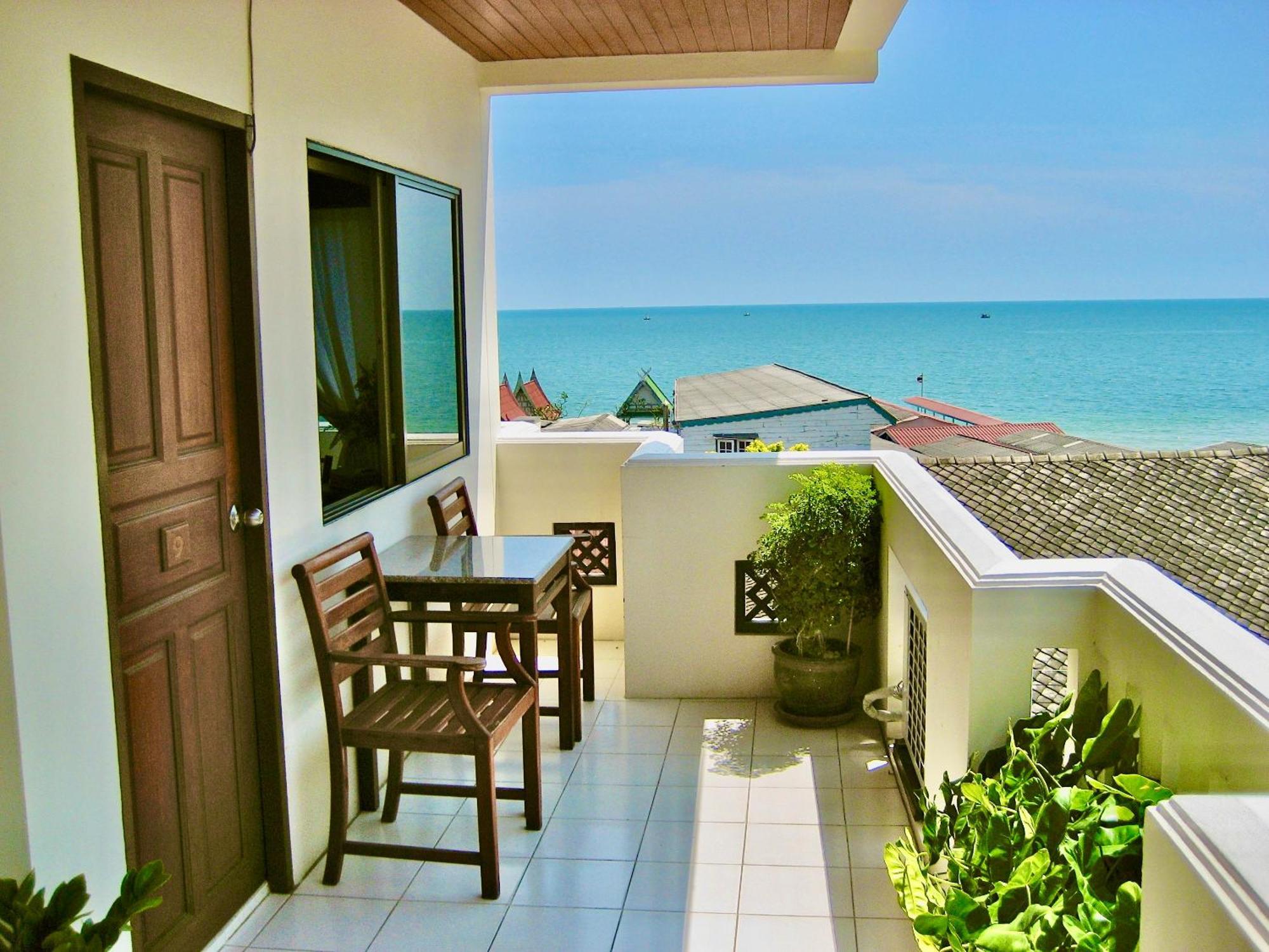Fulay * Hua Hin