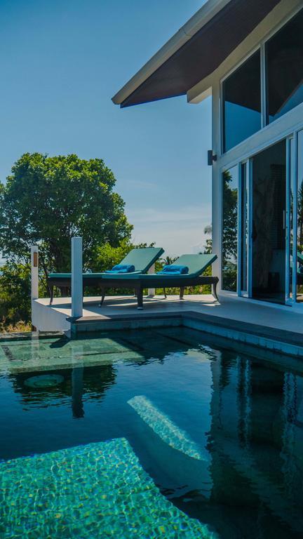 Horizon Luxury Pool