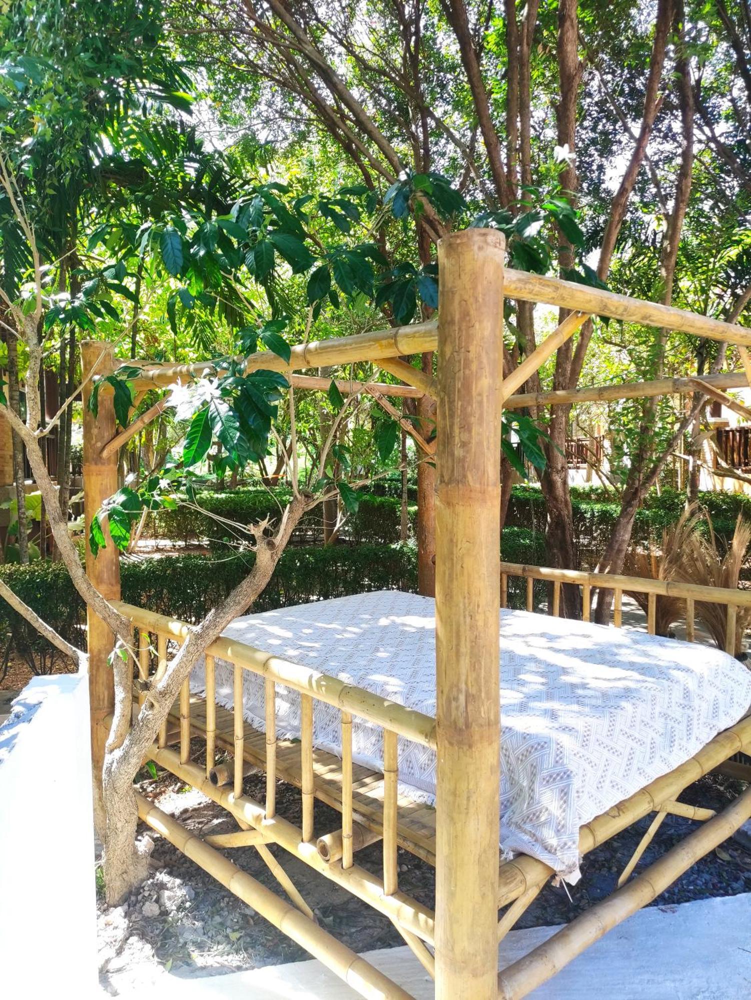 Luana Resort