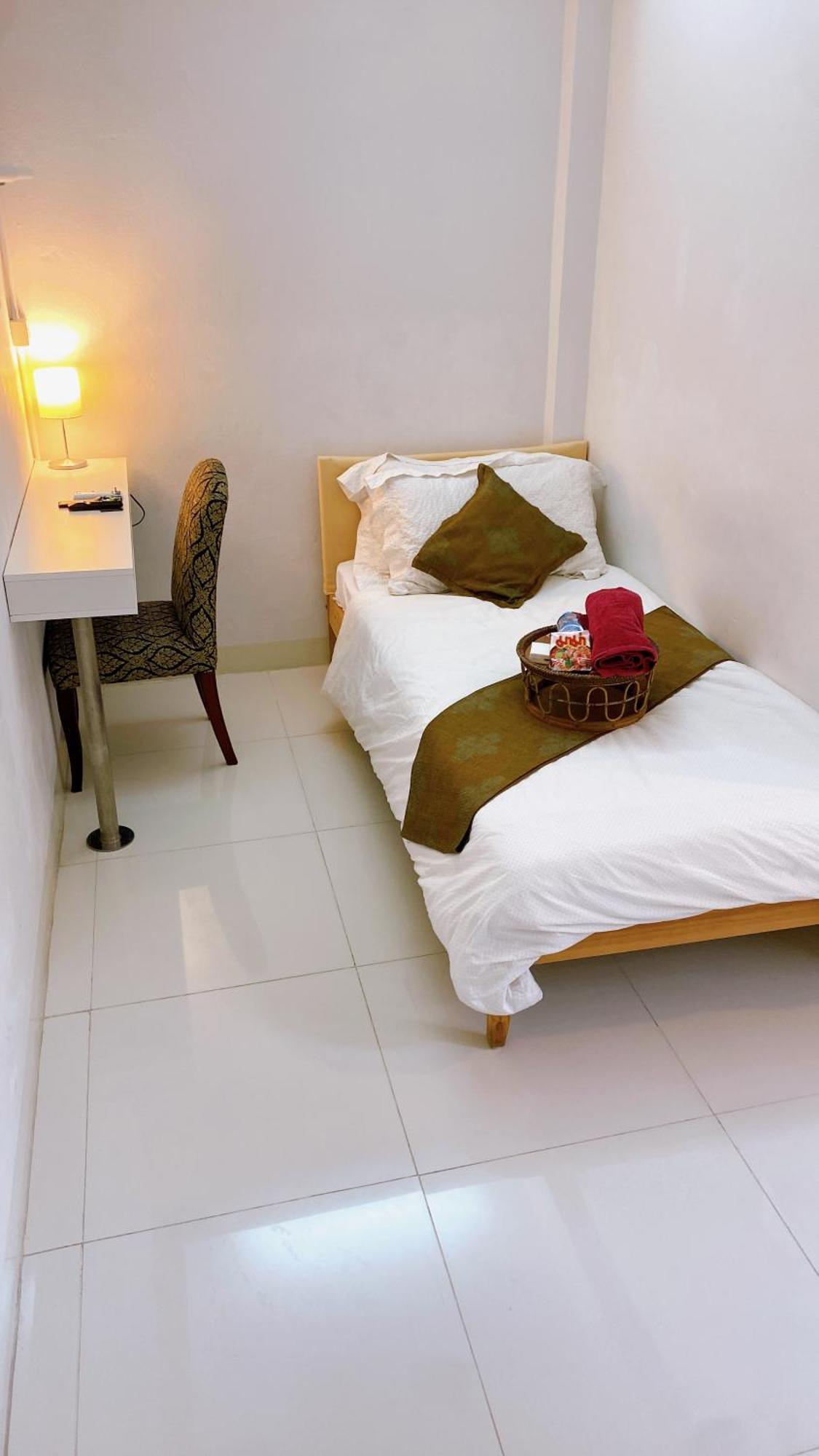Apartamento 12/14 *