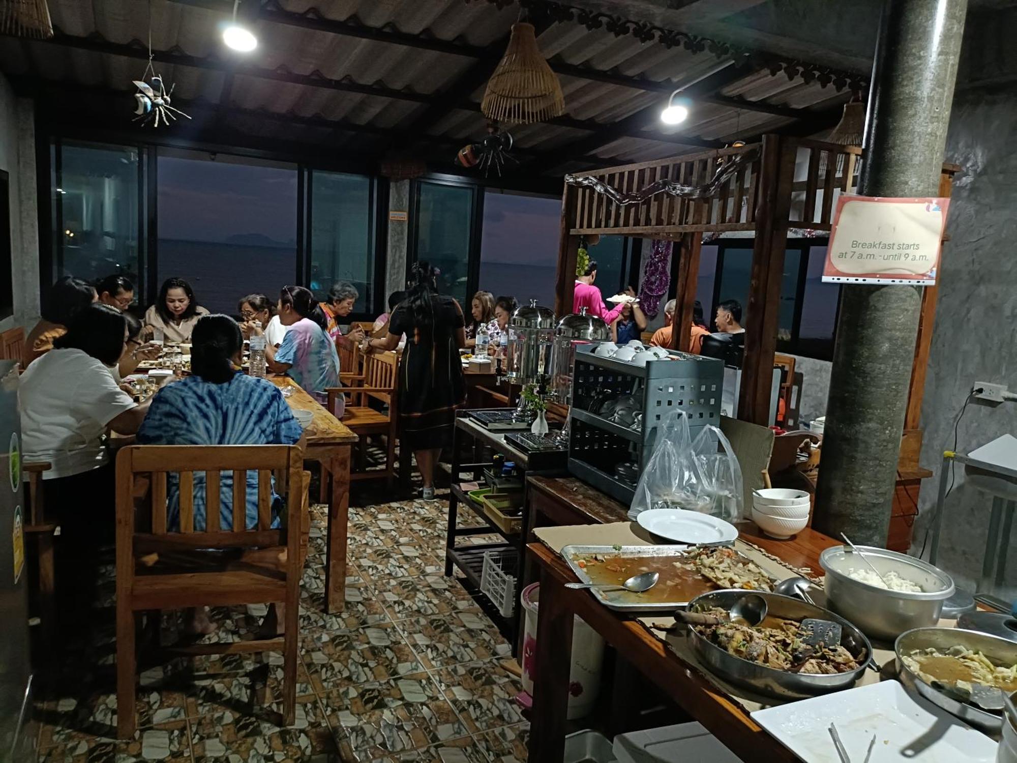 Hospedagem domiciliar Poohry Seaview
